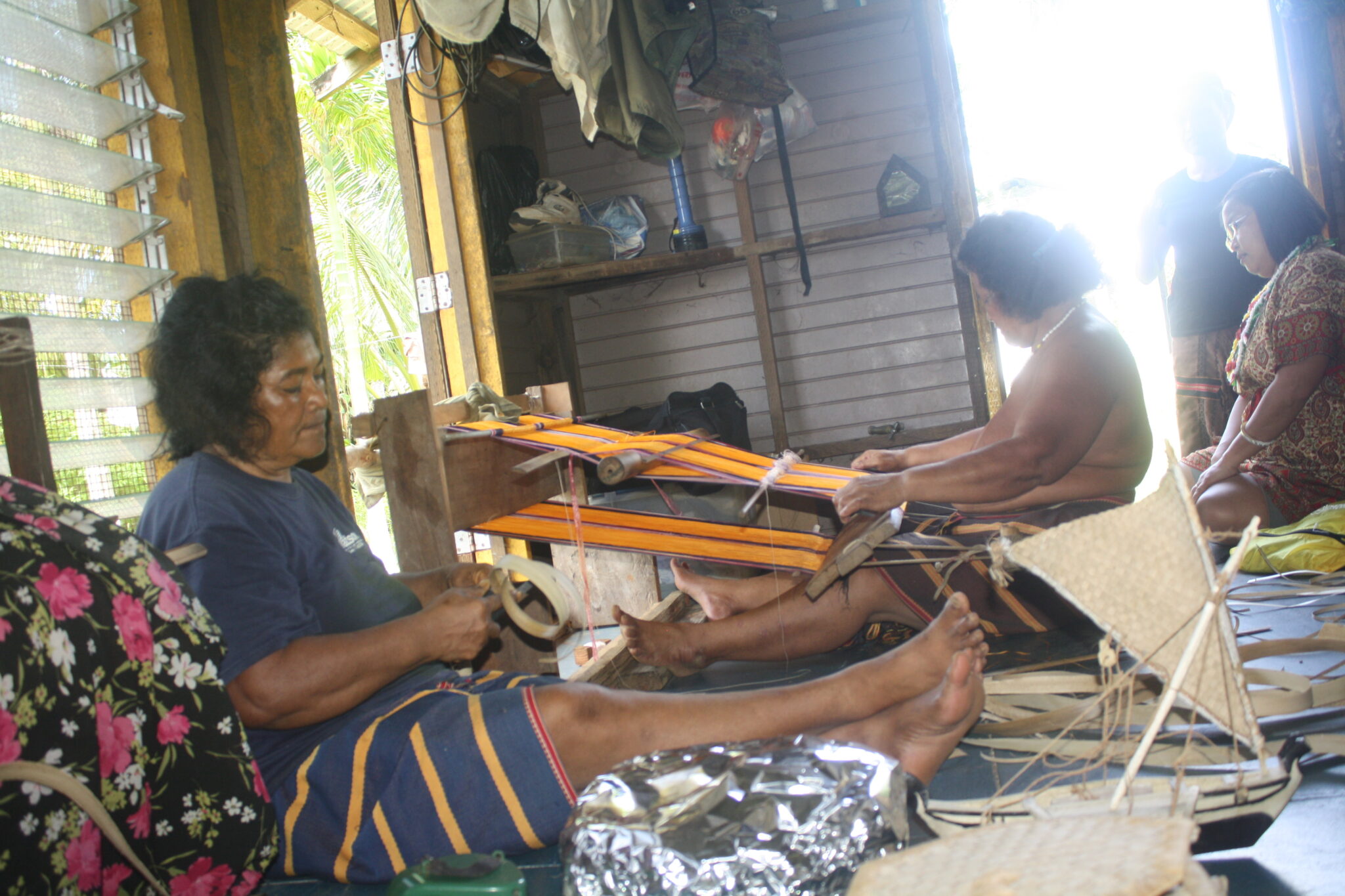 Micronesia Rope Making Peer-to-Peer Documentation of Micronesian Weaving - Habele